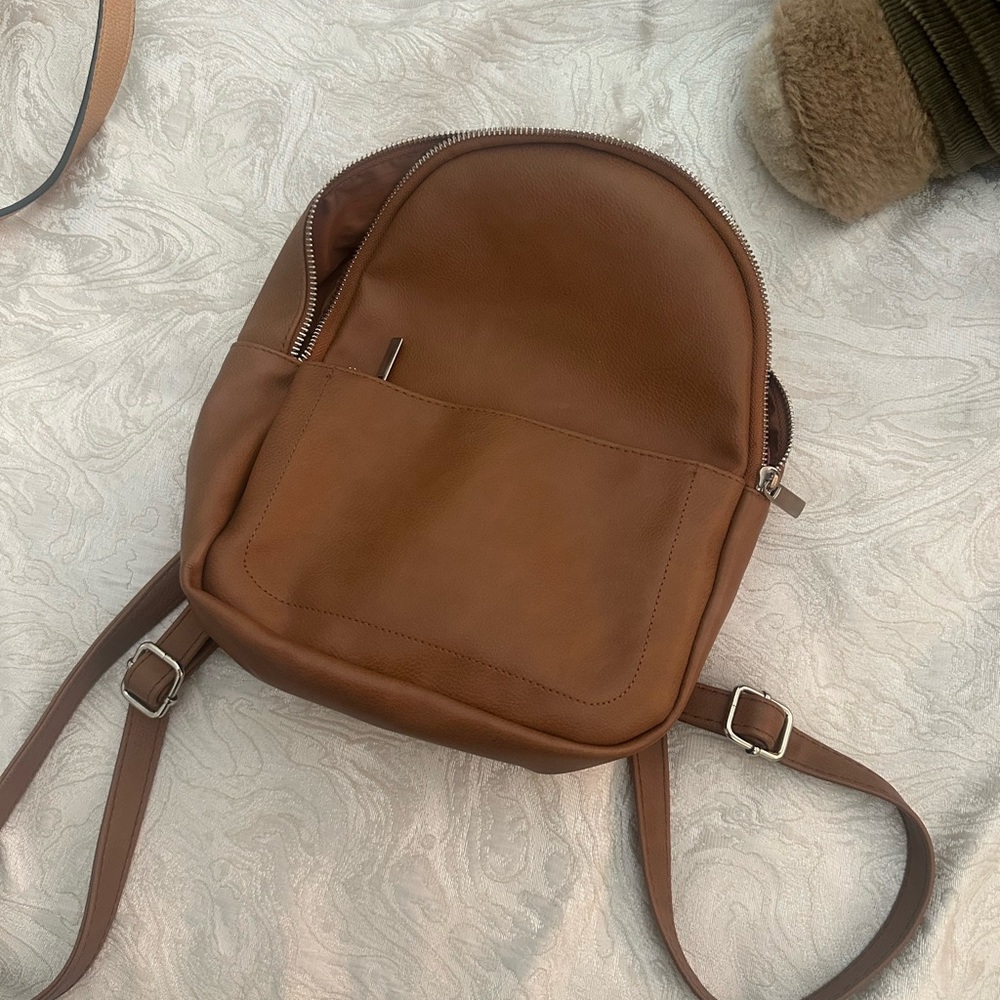 Wild Fable Tan Backpack - Picture 2 of 4